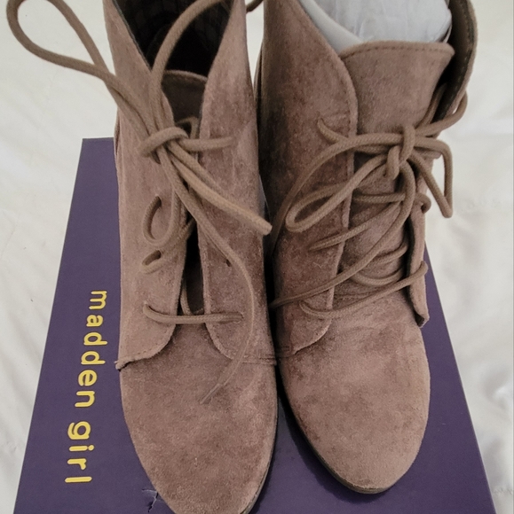 Madden girl lace up bootie - Picture 3 of 5